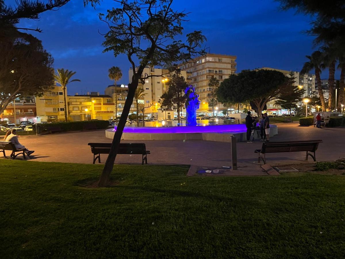 Luxury 190M2 Amplio Apartamento Moderno Con Terraza En La Azotea De 50M2 Junto A La Playa, En El Centro De Torre Del Mar, Malaga, Modern Large Apartment With 50M2 Roof Terrace By The Beach, Right In The Center Of Torre Del Mar, Malaga Exterior foto