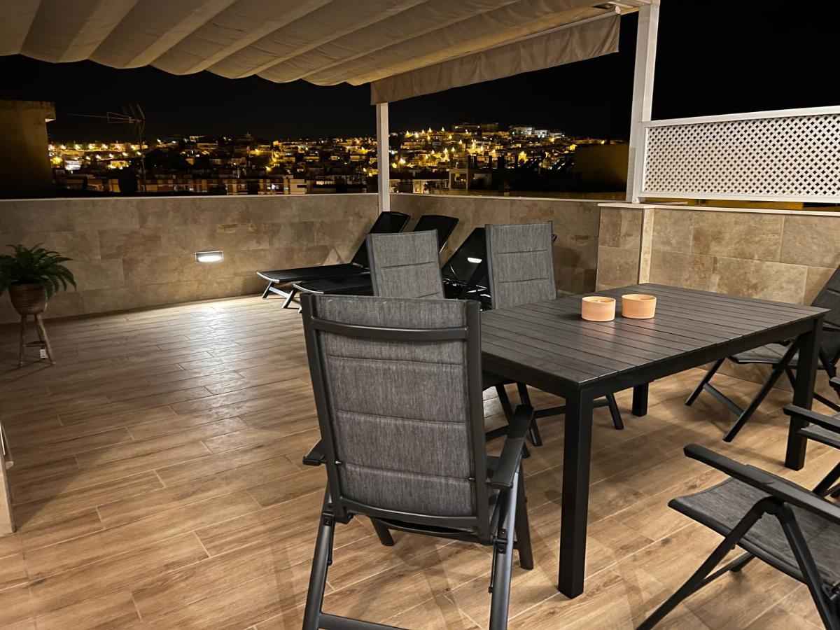 Luxury 190M2 Amplio Apartamento Moderno Con Terraza En La Azotea De 50M2 Junto A La Playa, En El Centro De Torre Del Mar, Malaga, Modern Large Apartment With 50M2 Roof Terrace By The Beach, Right In The Center Of Torre Del Mar, Malaga Exterior foto