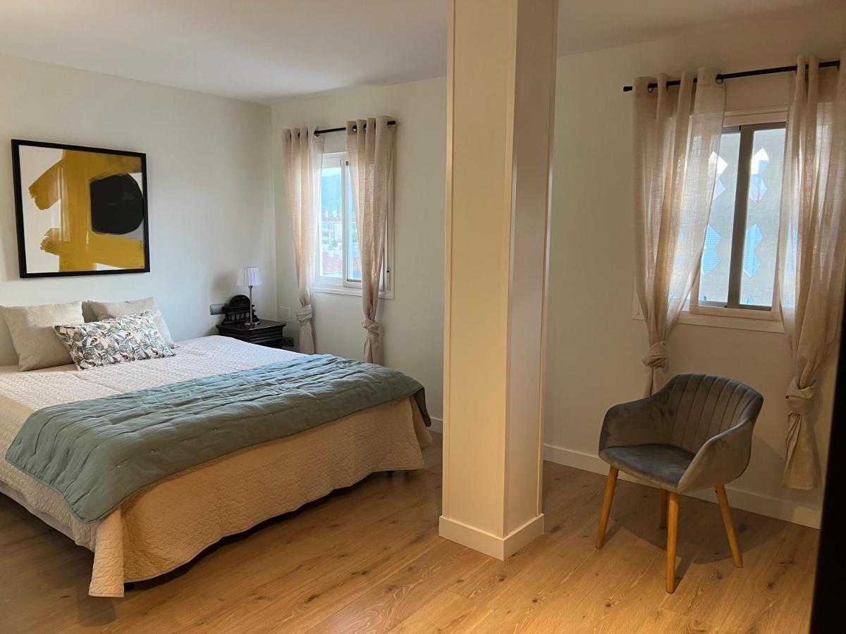 Luxury 190M2 Amplio Apartamento Moderno Con Terraza En La Azotea De 50M2 Junto A La Playa, En El Centro De Torre Del Mar, Malaga, Modern Large Apartment With 50M2 Roof Terrace By The Beach, Right In The Center Of Torre Del Mar, Malaga Exterior foto